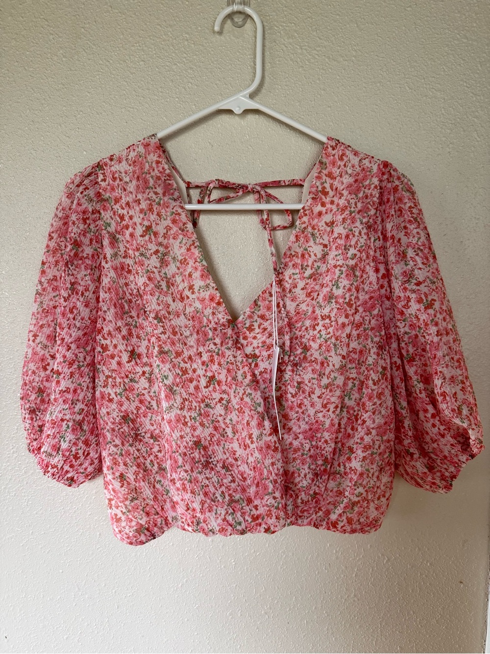 Lush Pink Floral V-Neck Puff Sleeve Blouse